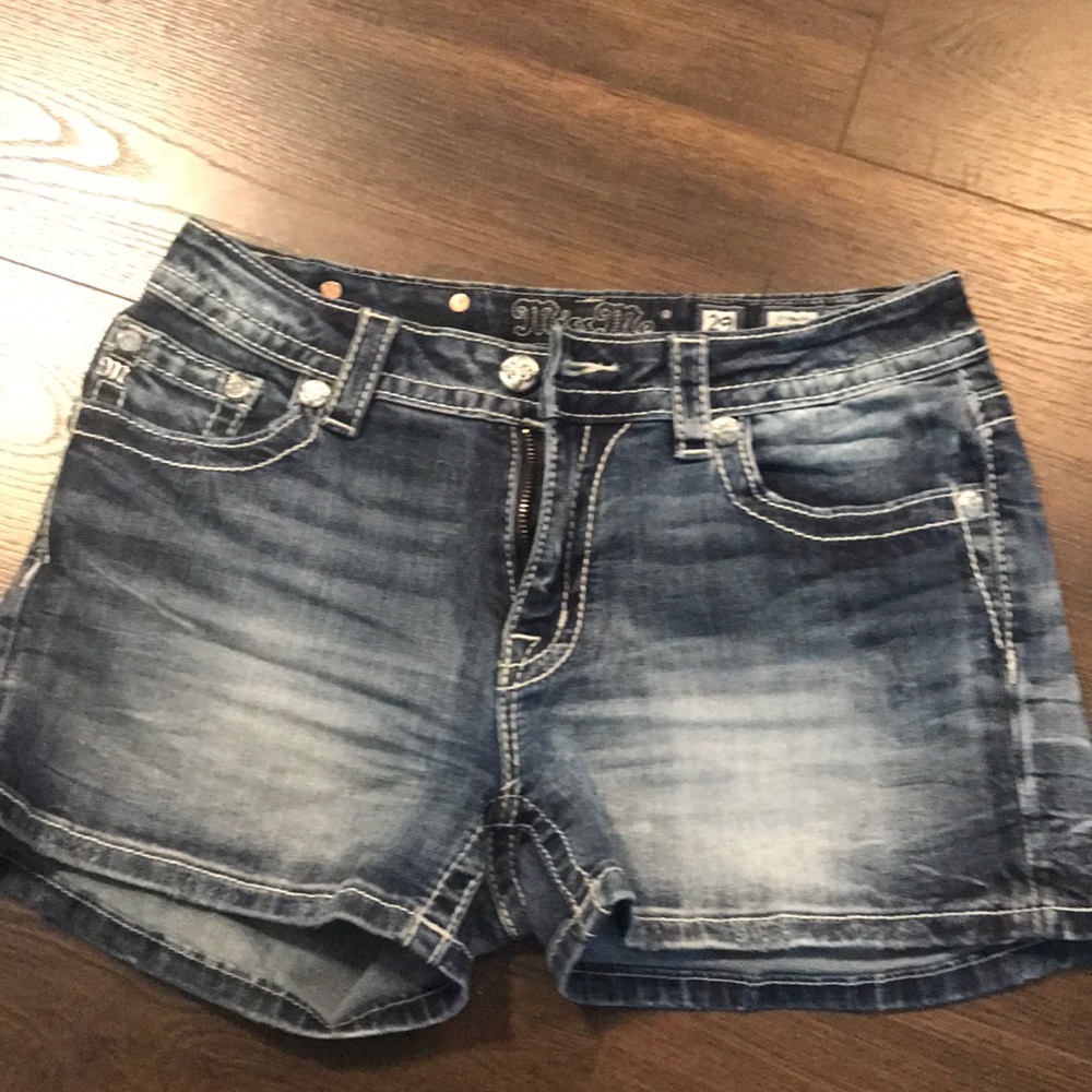 Miss Me shorts
